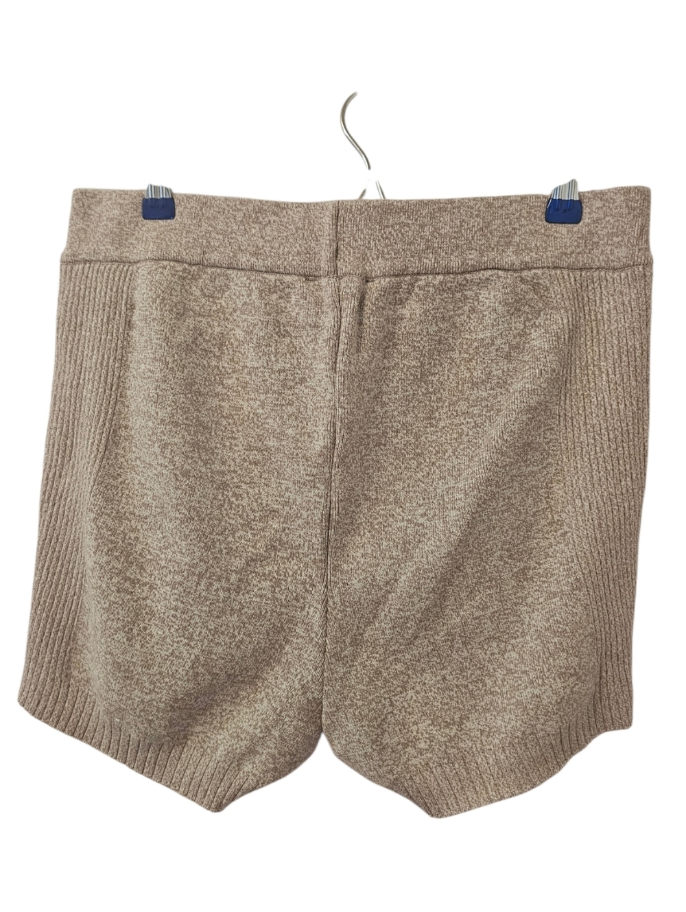Light Beige and White Dynamite Rib Yarn Shorts - Picture 2 of 10
